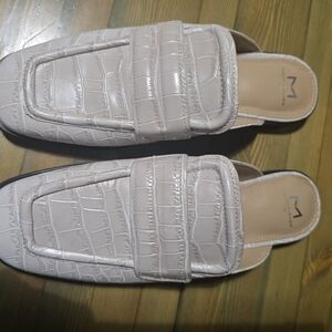 Marc Fisher Cream Croc-Embossed Loafers